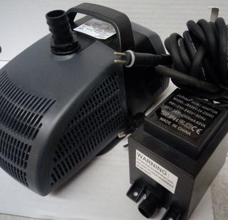 Pond Pumps (Low Voltage 12 and 24V only)